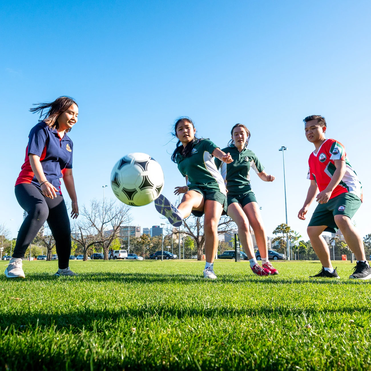 稍强的对手 稍强的对手